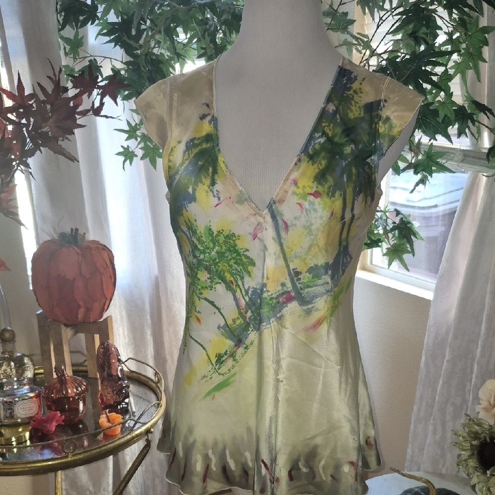 Elegant Green and Yellow Women's Top